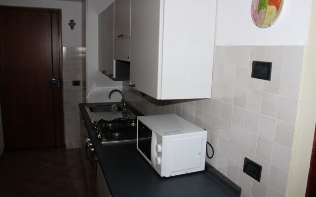 Loft Angela Charming Aptmnt in Pietrasanta Center