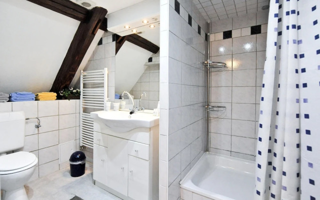 Ferienwohnungen & Gästezimmer Kachel