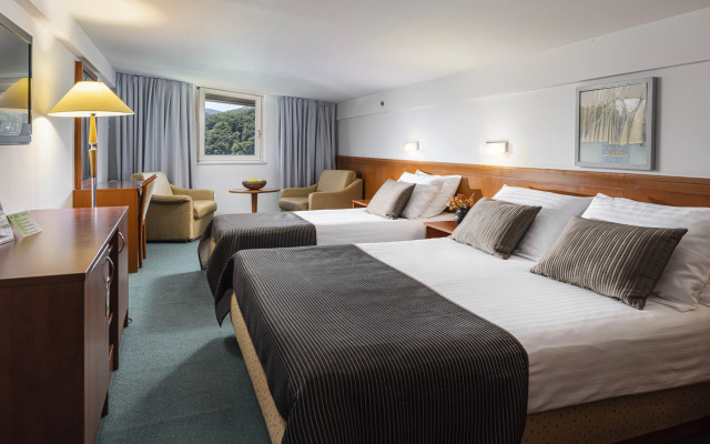 Hotel Jezero