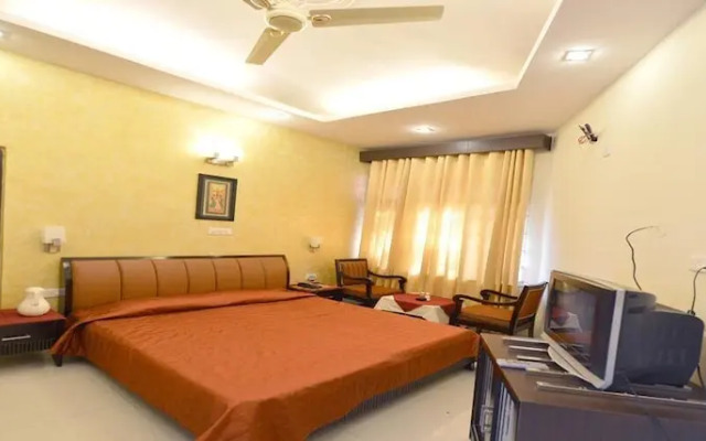 Sandpiper Tourist Resort