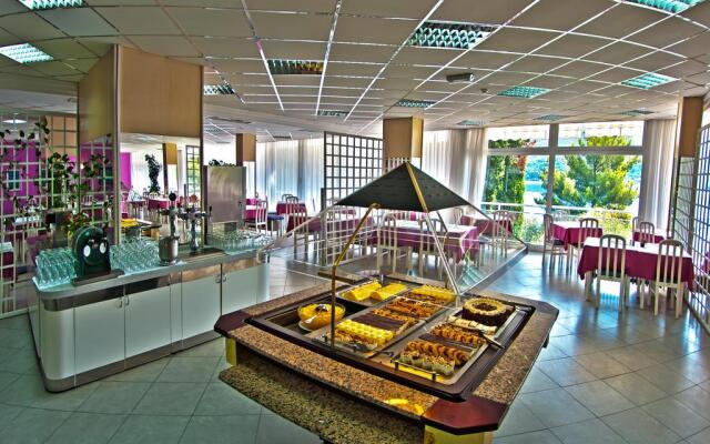 Hotel Osmine