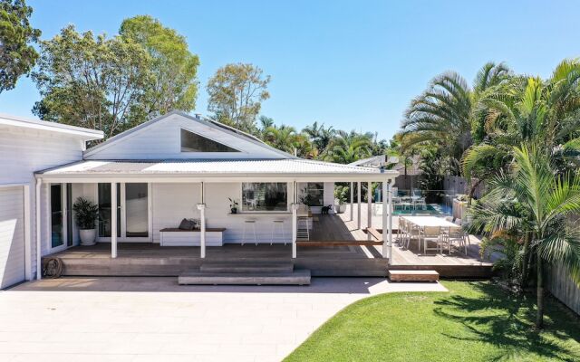 Your Luxury Escape - Paradise Palms