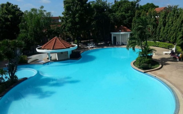 DadD Resort by Lopburi Inn Resort