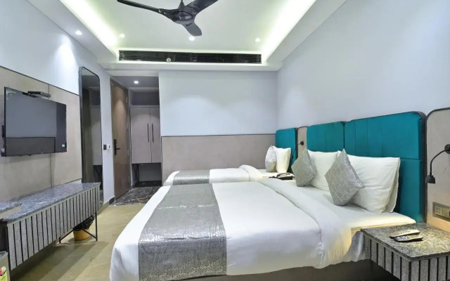 Hotel Uptown - By La Exito Hotels