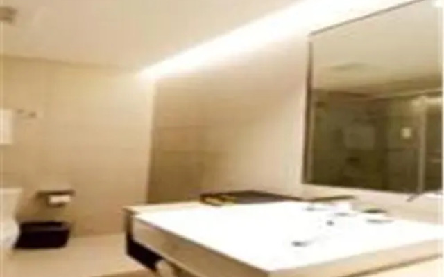 Home Inn Ji'nan Jing'er Weiyi Road Wanda Plaza
