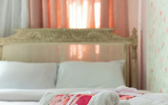 El Otel Hotel