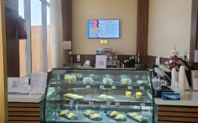 Smayah Hotel