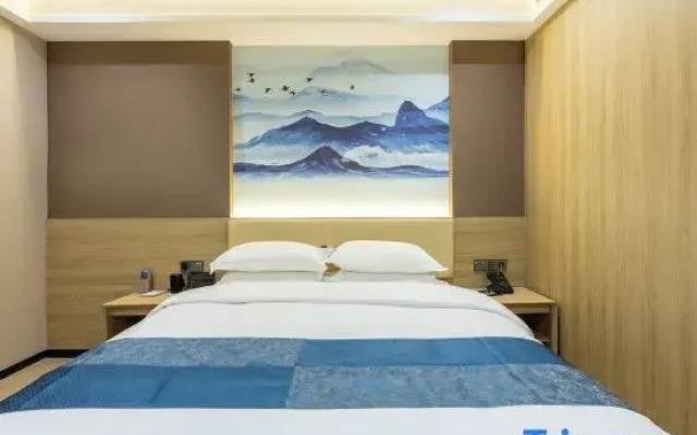 Yihui Hotel (Baiyin Bus Station Branch)