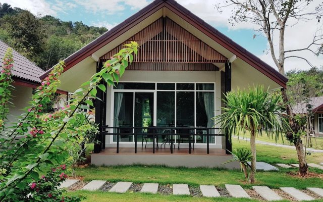 Evergreen Kohchang Resort