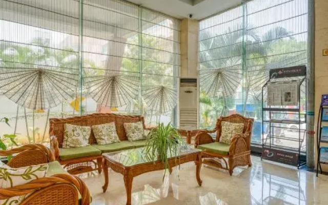 Long Rui Hotel