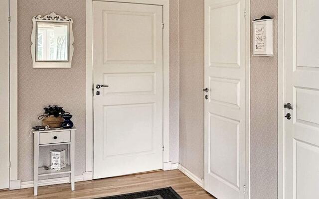 8 Person Holiday Home in Oskarsham