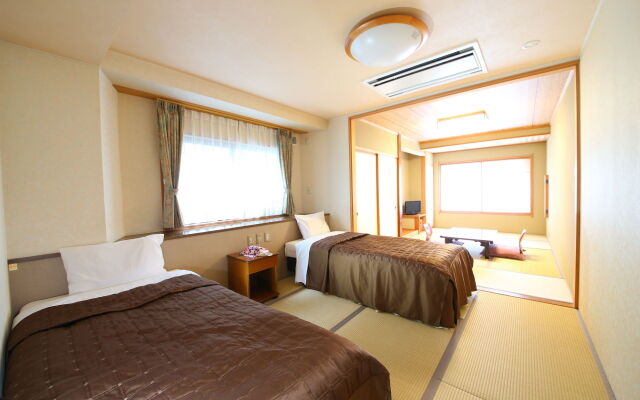 Yudanaka Ryokan Hakura