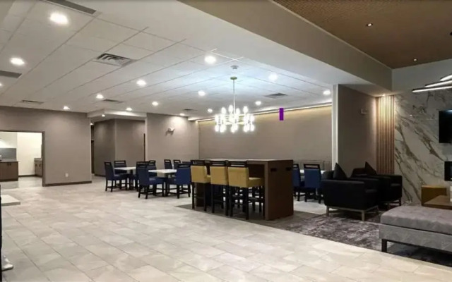 Super 8 By Wyndham Tallapoosa