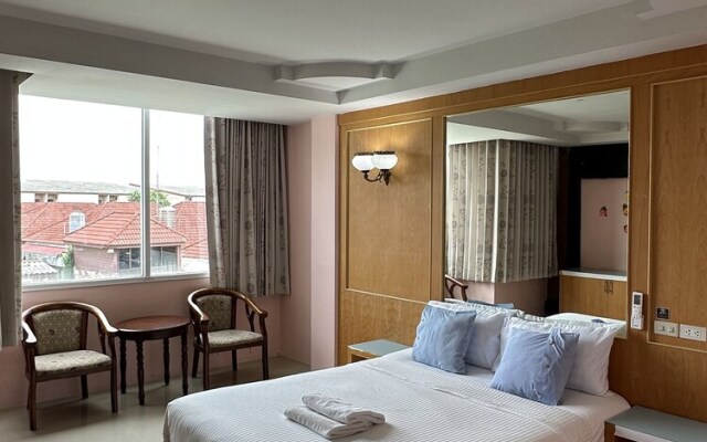 Tuscany hotel by skypark