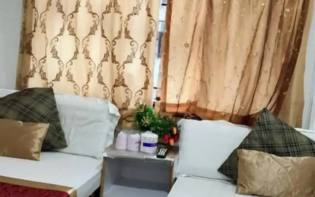 Om Guest House