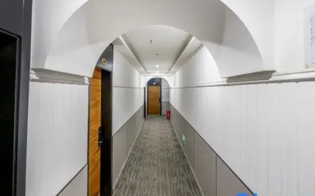 Meichen Hotel (Chongqing Southwest University Branch)