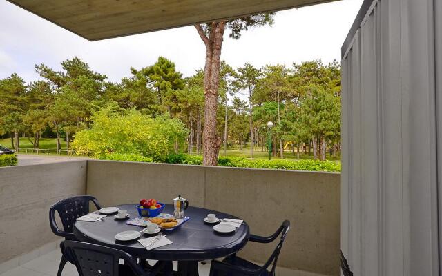 Parco Hemingway - One Bedroom No.3