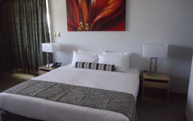 Bird of Paradise Hotel & Apartments