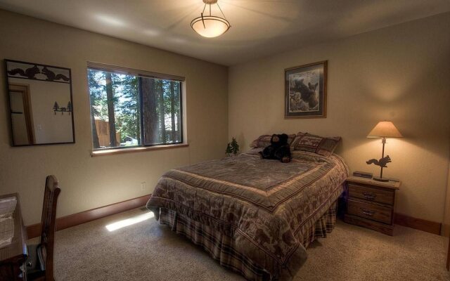 Merry Beary by Lake Tahoe Accommodations