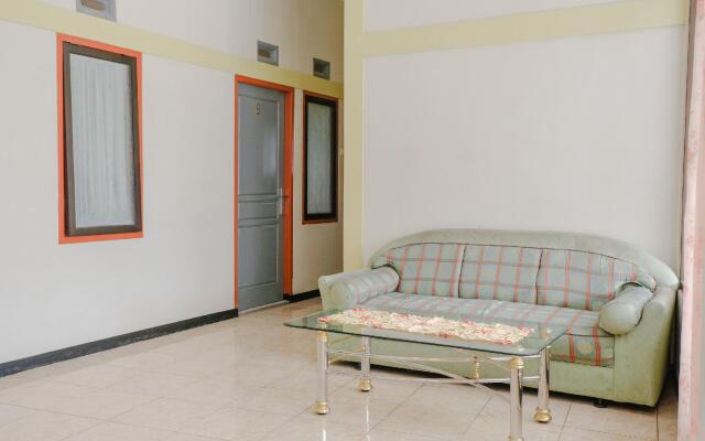 OYO 894 Nusa Indah Homestay Syariah