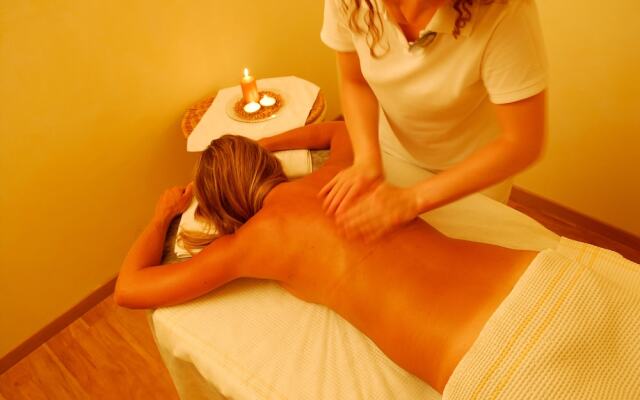 Mirabell Alpine Garden Resort