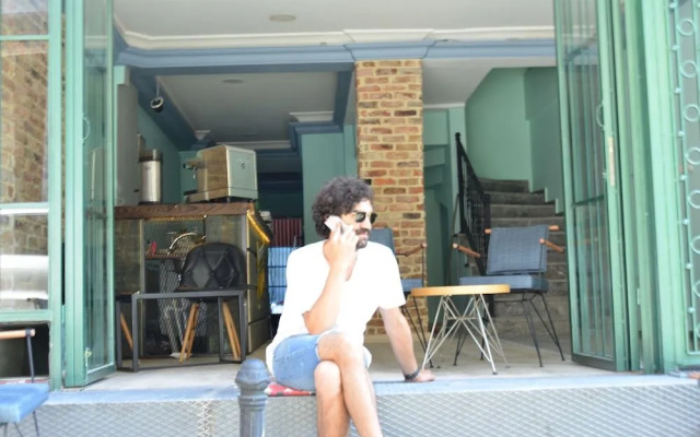 Yolohostel