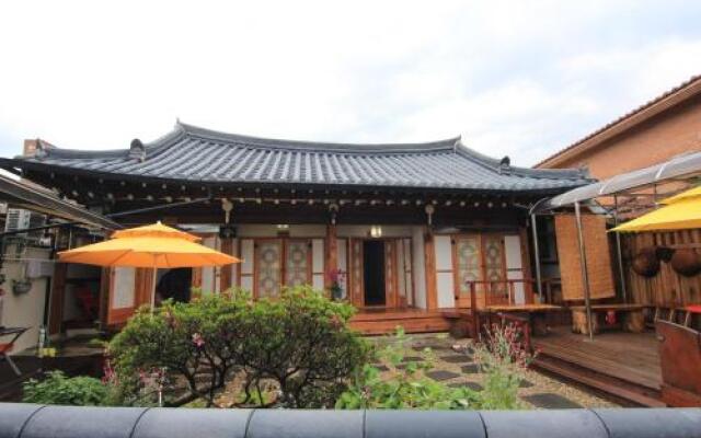 Jeonju Happy Maru Hanok