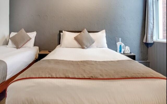 Bank St Hotel