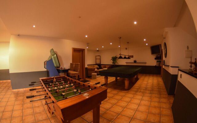 House With 3 Bedrooms in Funchal, With Wonderful sea View, Private Poo