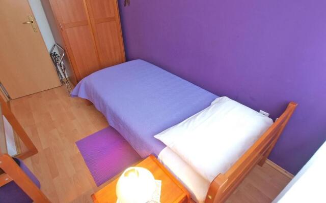 Apartment with 4 Bedrooms 446