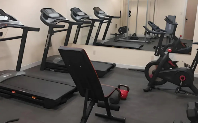 Comfort Inn & Suites