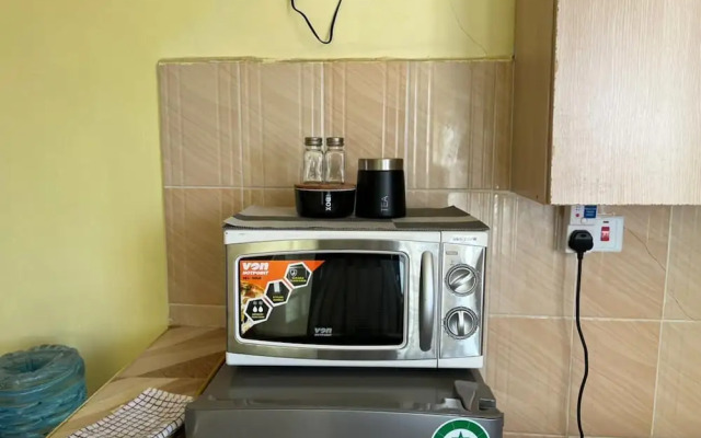 Lux Suites TRM 1 Bedroom Apartments