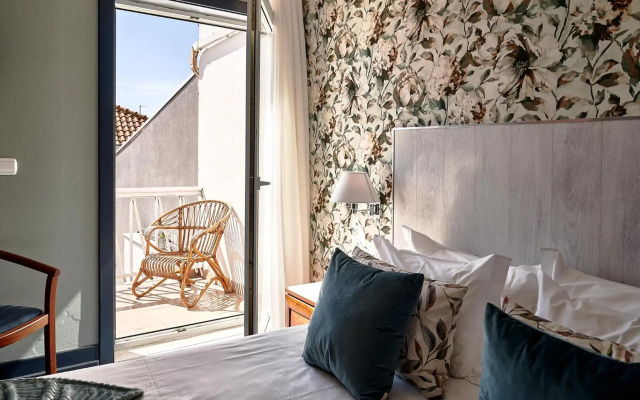 José Estêvão Hotel