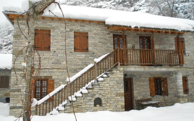 Terpsichori Guesthouse