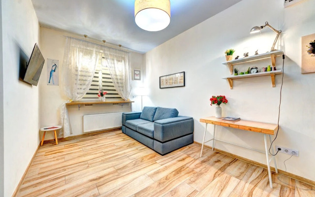 Apartment Anri Barbusa 53-105