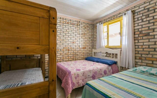 POUSADA E HOSTEL da MARLI no MUQUEM FLORIANOPOLIS