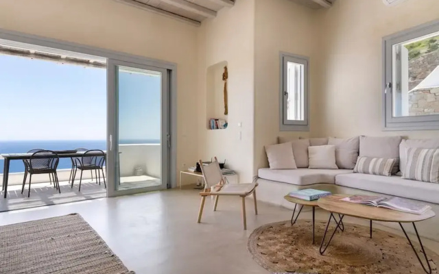 Luxury Villa With Stunning Views Above Kalo Livadi