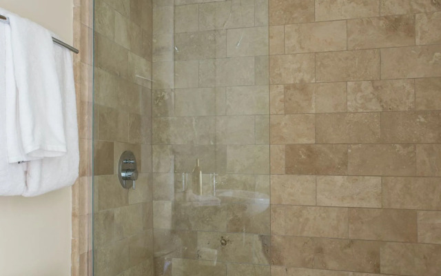 Intimate 1BR in C.B.D. by Sonder