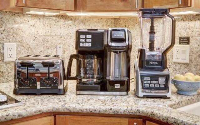 Placer Ridge Lookout Apartment