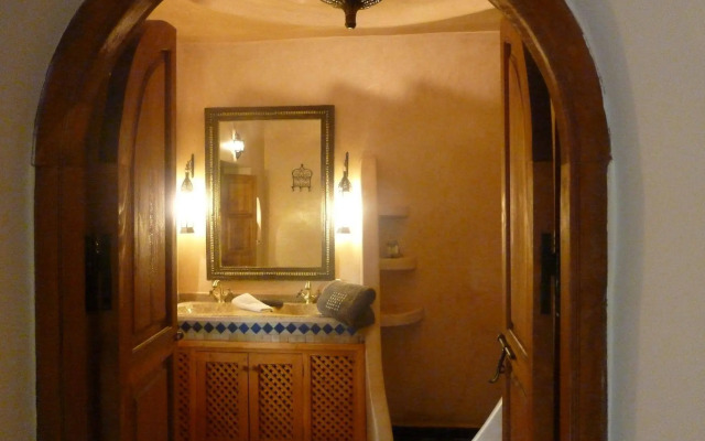 Riad Les Trois Palmiers El Bacha