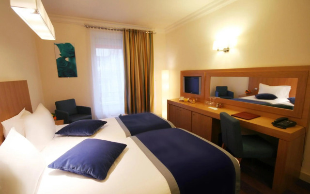 The Editory House Ribeira Porto Hotel