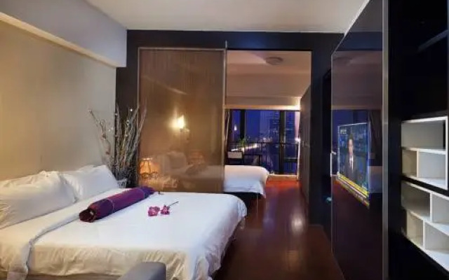 Pazhou River Class Apartments