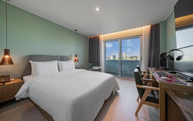 Bally Hotel