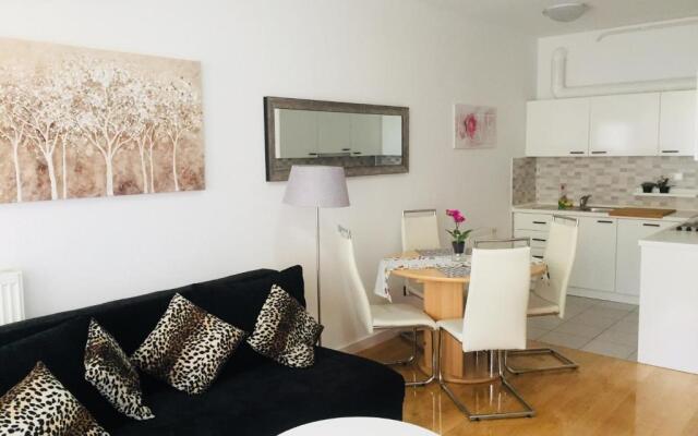 Nova Galerija Studio Vita i Apartman Sara