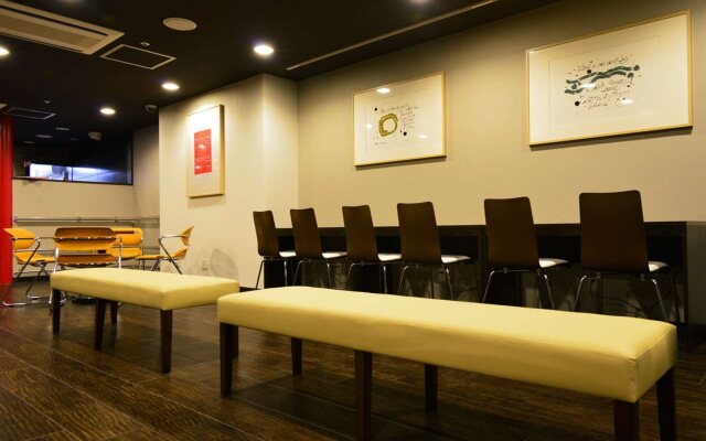 Capsule Hotel B&S Eco-Cube Shinsaibashi