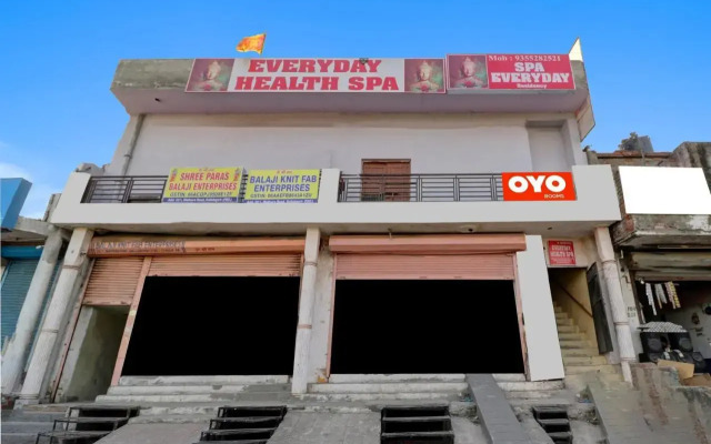 OYO 86263 Hotel Waypoint