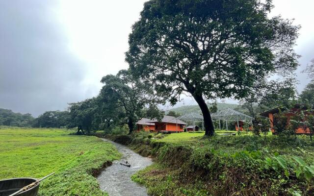 Backpacker's Nature Lodge In Theralu