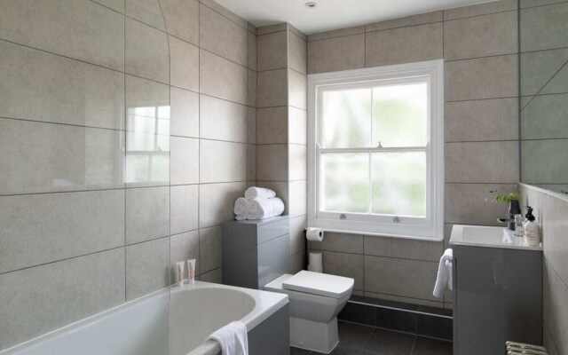 The Camberwell Retreat - Alluring 2bdr Flat With Garden