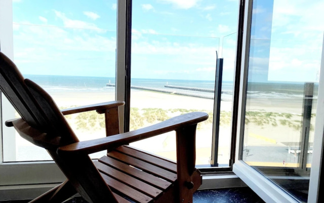 Apartment in Nieuwpoort With sea View