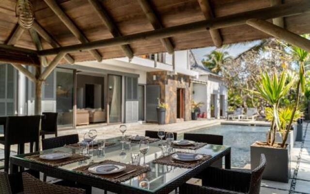 Koki Bonheur Beachfront Villa By StayMauritius